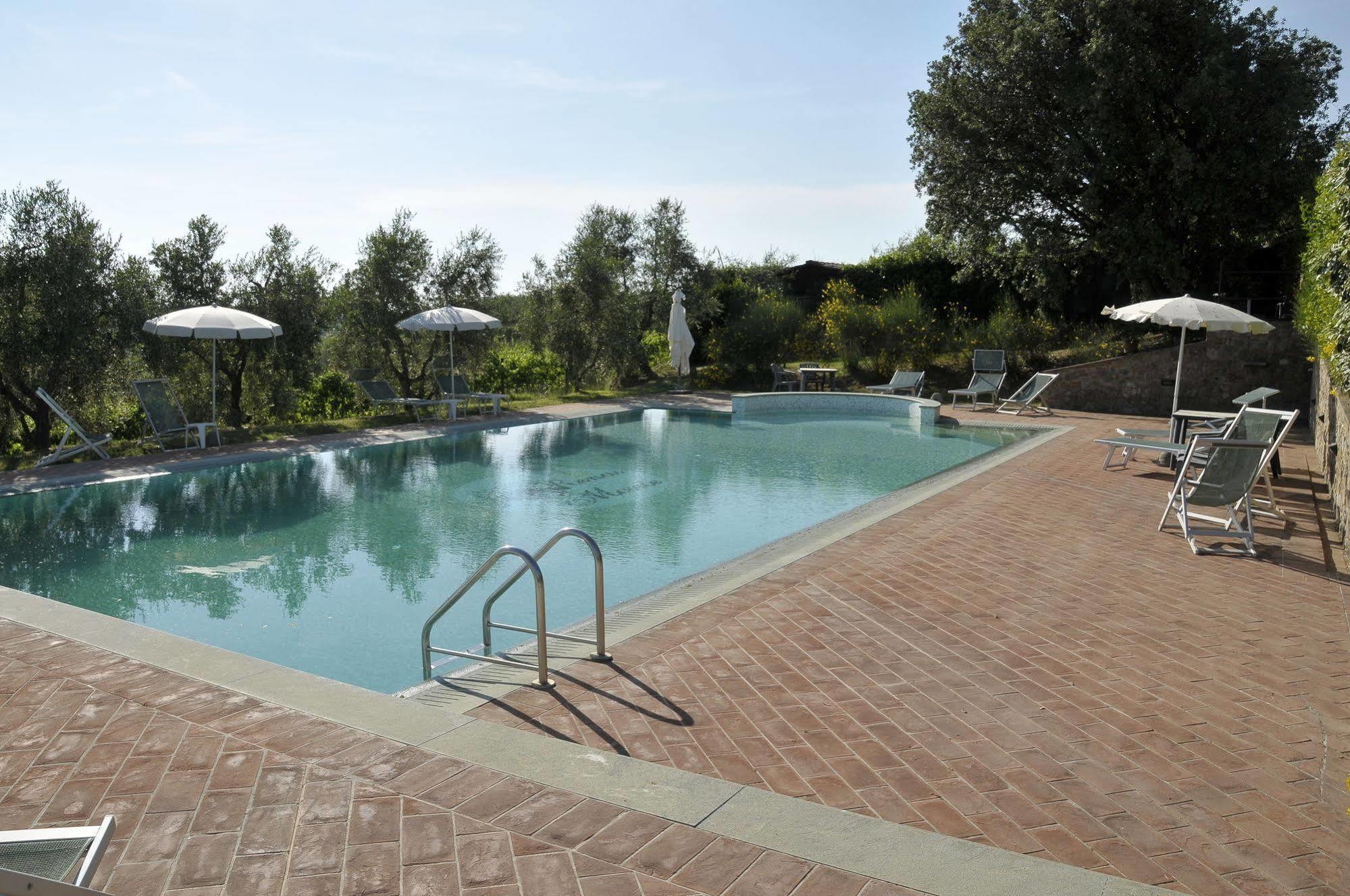 Agriturismo Renai E Monte กัมบาสซี แตร์เม ภายนอก รูปภาพ